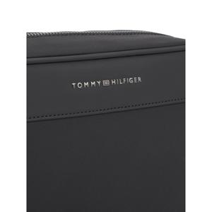 Tommy Hilfiger Repreve Metal Logo Washbag